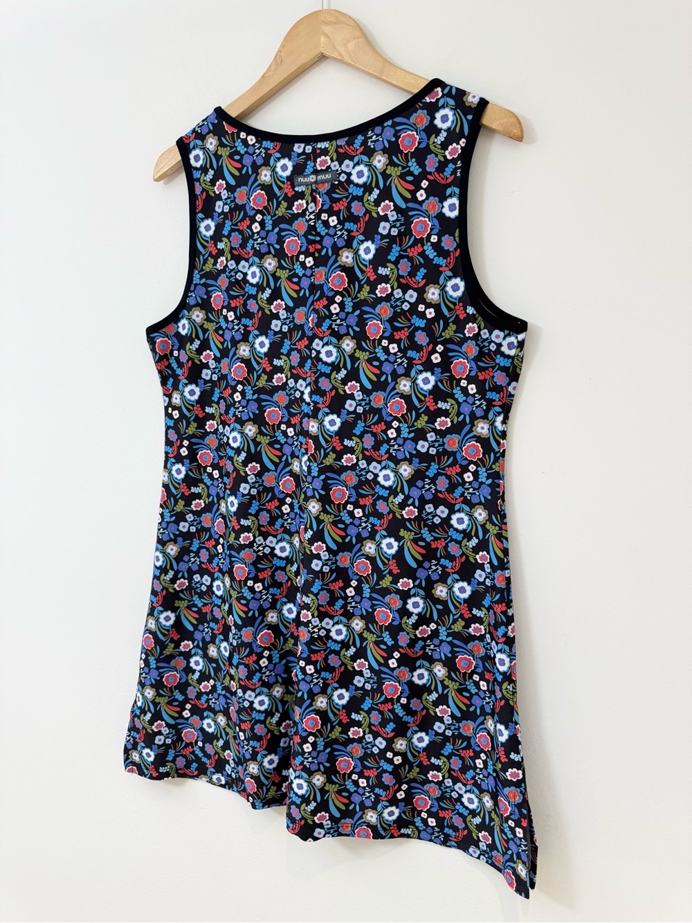 nuu•muu Fleurty Active Dress Black Ditsy Floral Keyhole Athleisure Medium - Picture 13 of 16